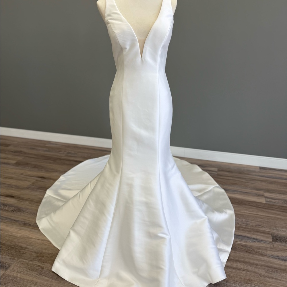 Allure Bridals Wedding Dress A1258
